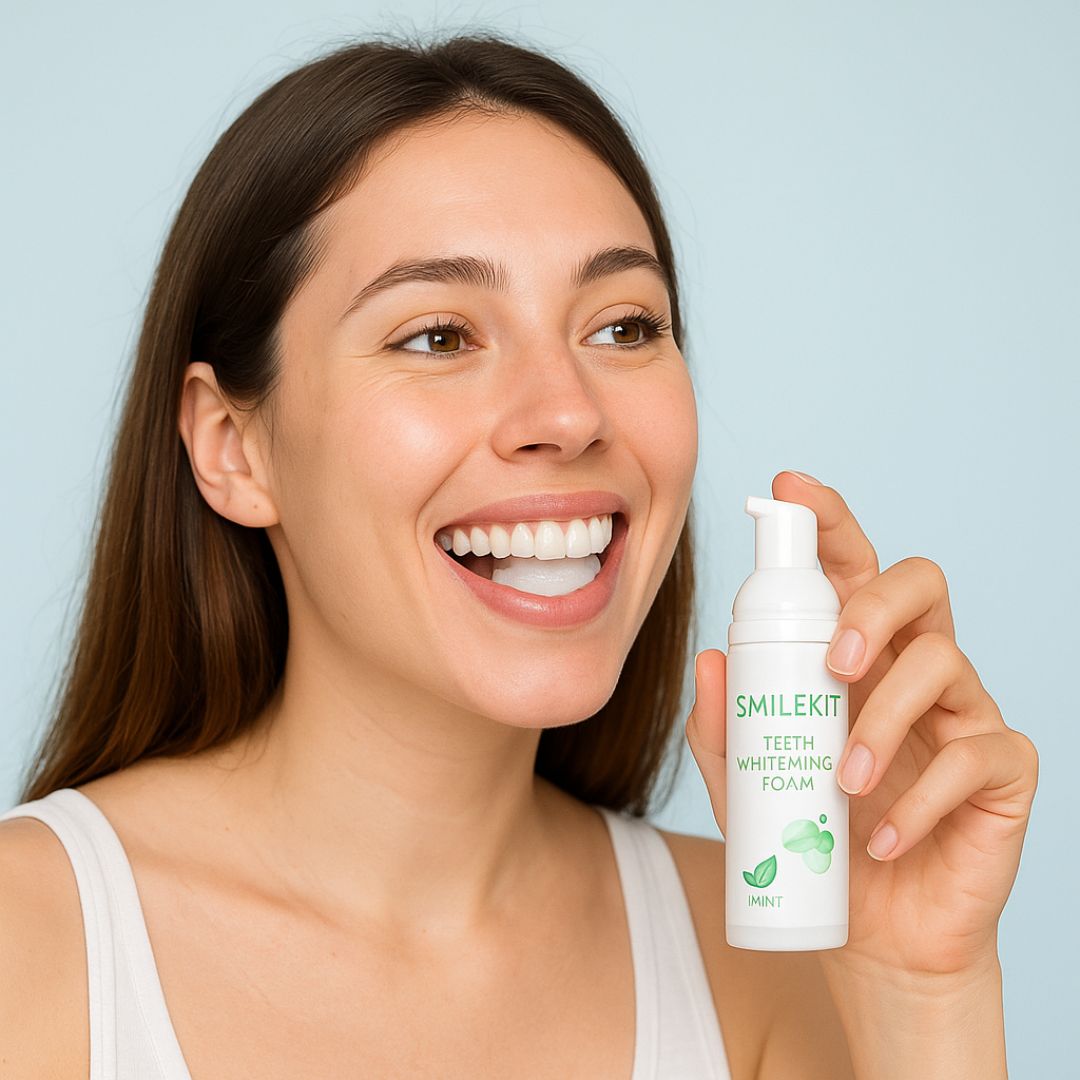 SmileKit® – Espuma Blanqueadora Dental con sabor a menta